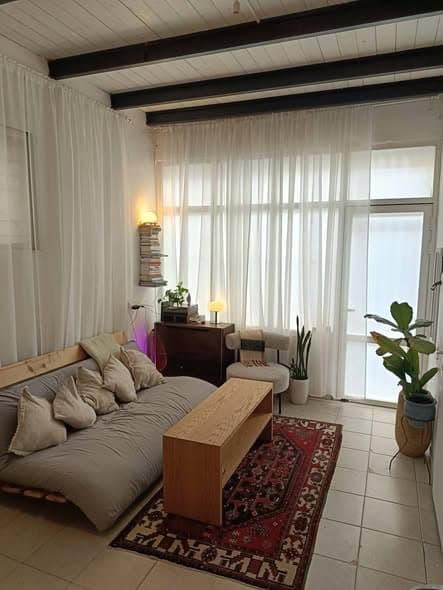 2 room sublet in Lev HaIr - Photo 1