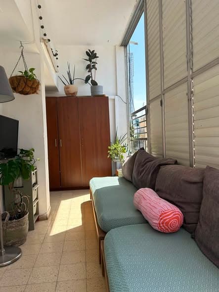 2 room sublet in Old North