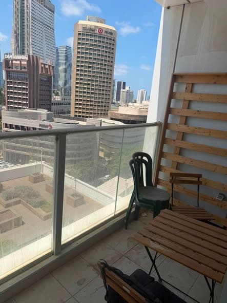 1 room sublet in Old North - Photo 3