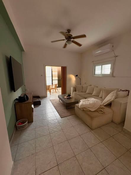 2 room sublet in Old North