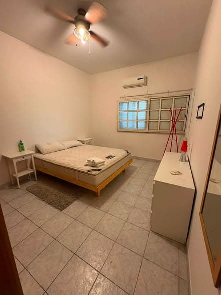 2 room sublet in Old North