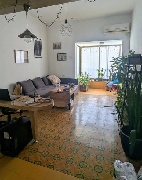 2 room sublet in Florentin
