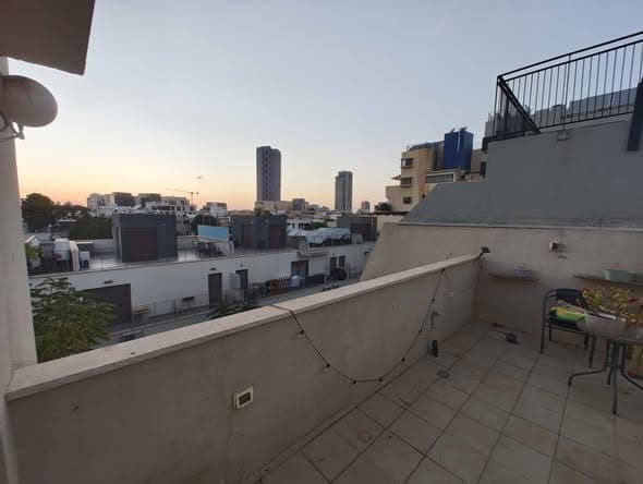3 room sublet in Florentin