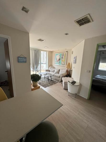 3 room sublet in Old North - Photo 1