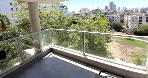 4 room sublet in Ramat Aviv - Photo 1