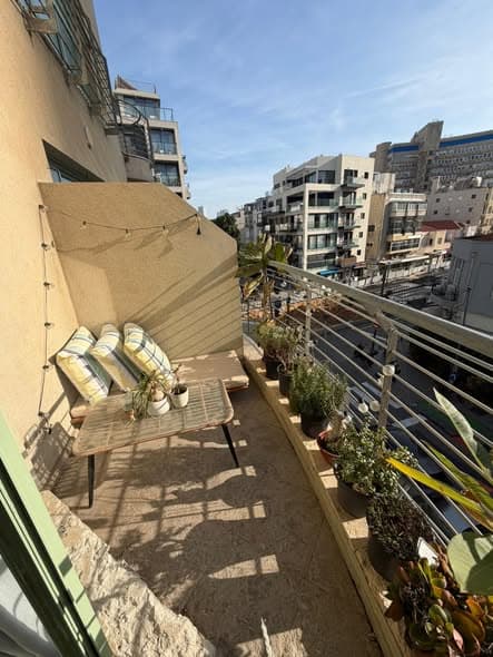2 room sublet in Lev HaIr - Photo 2