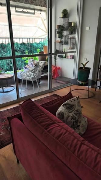 2 room sublet in Lev HaIr