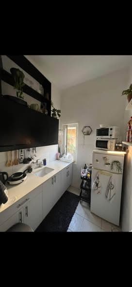 1 room sublet in Florentin - Photo 1