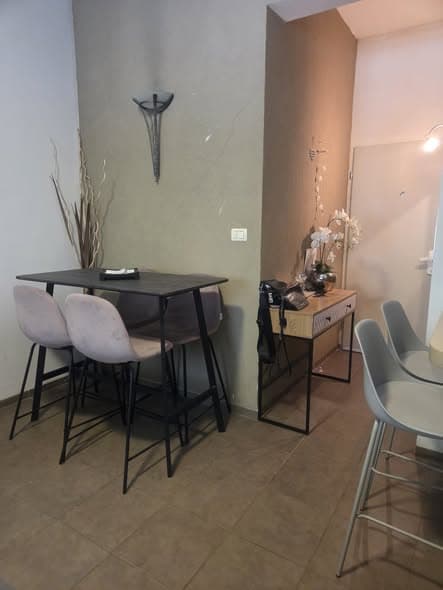 2 room sublet in Old North - Photo 2