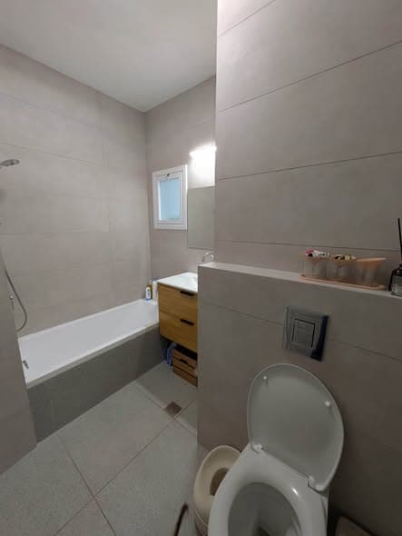 4 room sublet in Old North - Photo 4