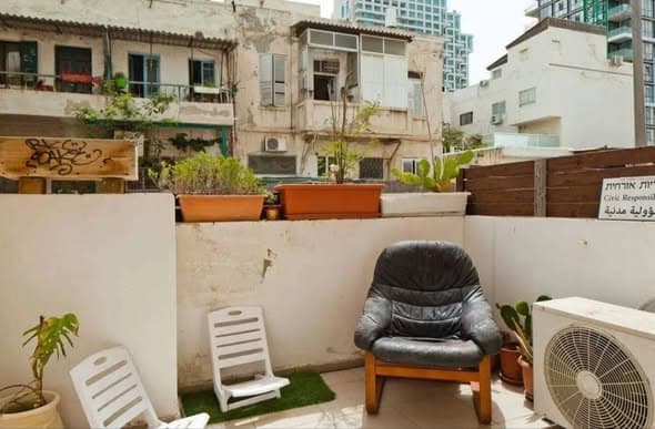 2 room sublet in Lev HaIr