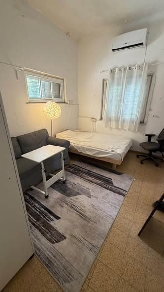 1 room sublet in Old North
