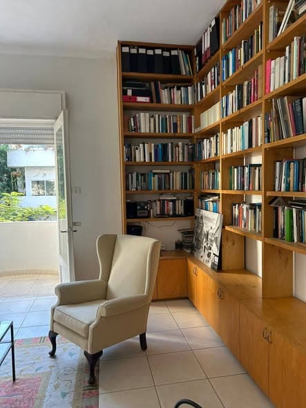 2 room sublet in Lev HaIr