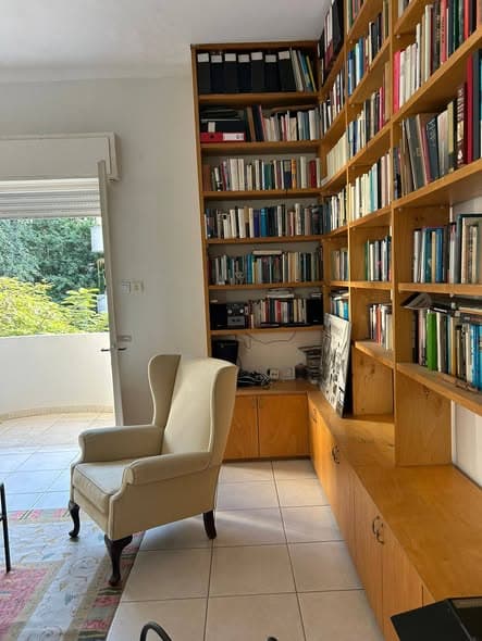 2 room sublet in Lev HaIr - Photo 1
