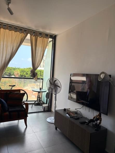 2 room sublet in Florentin - Photo 1