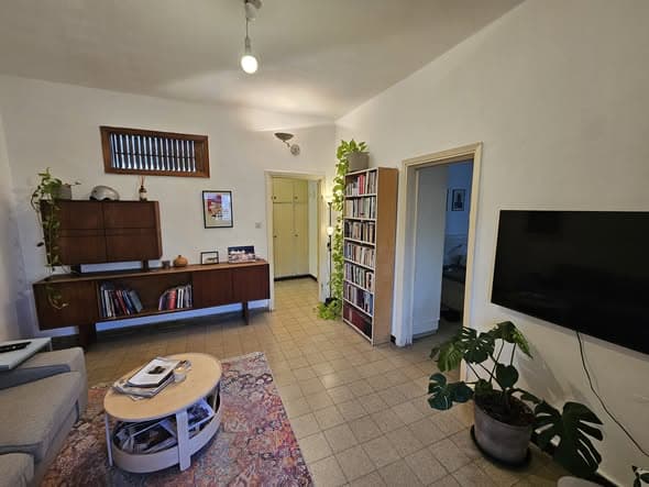 1 room sublet in Lev HaIr