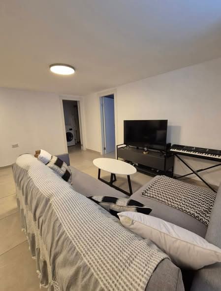 2 room sublet in Florentin - Photo 2
