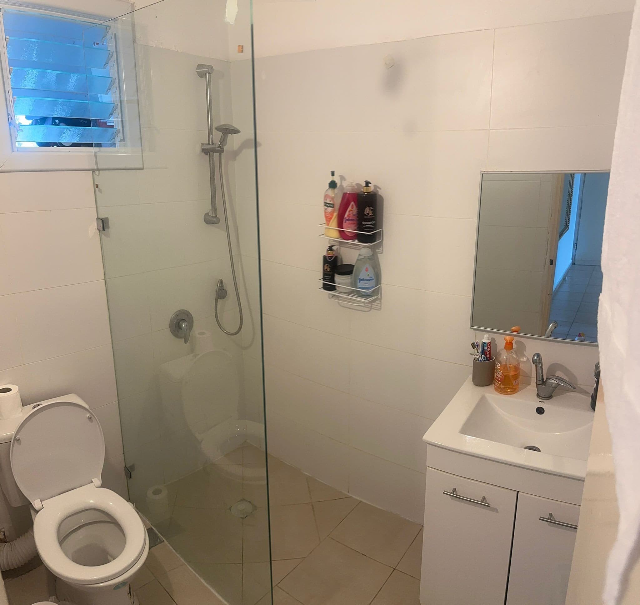 3 room sublet in Ramat Aviv