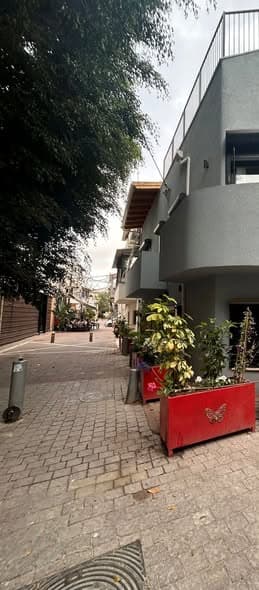 2 room sublet in Kerem HaTeimanim