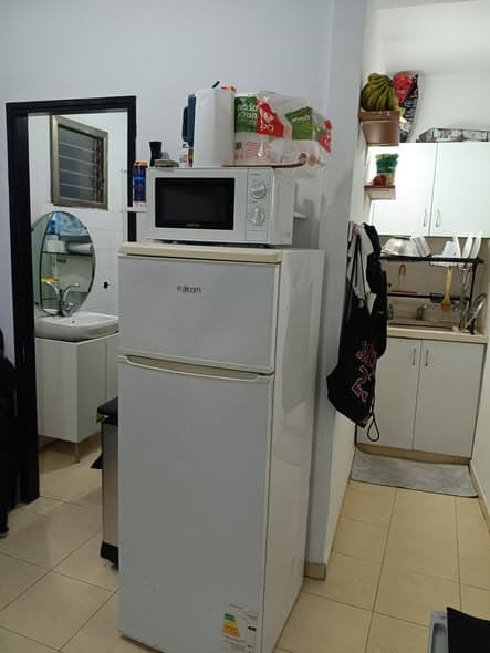 1 room sublet in Kerem HaTeimanim
