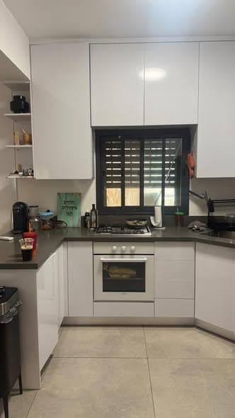 3 room sublet in Old North