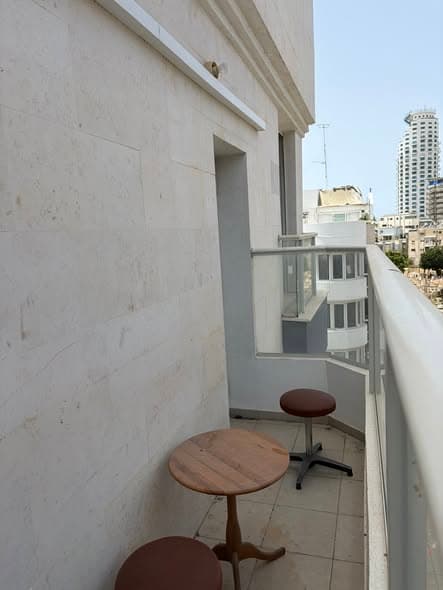 1 room sublet in Lev HaIr - Photo 2