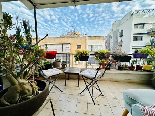 2 room sublet in Lev HaIr - Photo 2