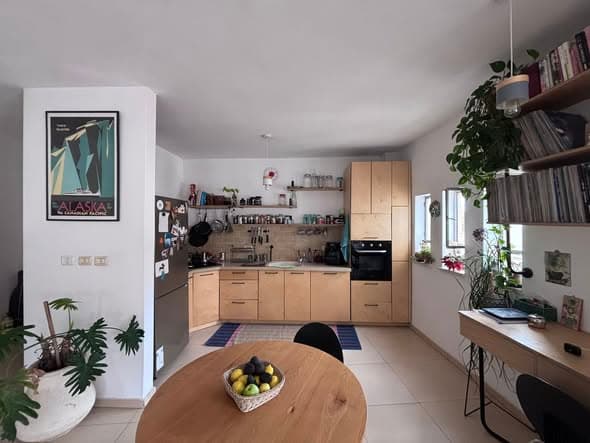 1 room sublet in Jaffa