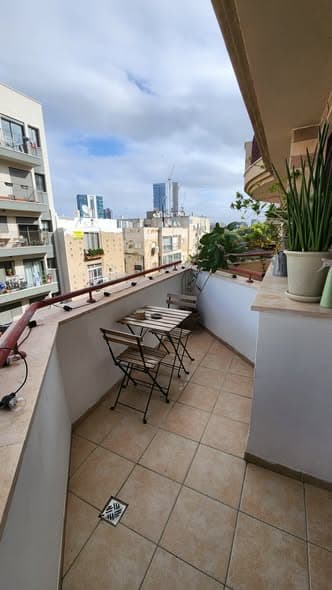 2.5 room sublet in Lev HaIr - Photo 1