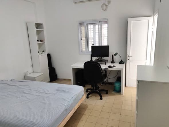 1 room sublet in Lev HaIr - Photo 1