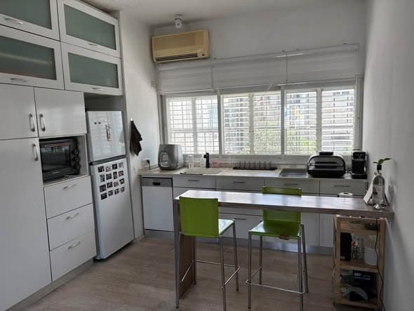  sublet in Old North - Photo 3