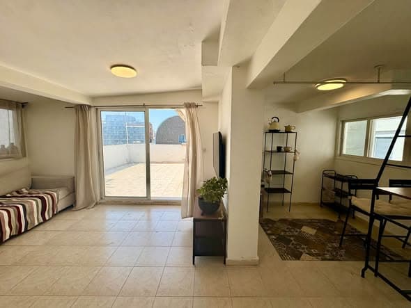  sublet in Florentin - Photo 2