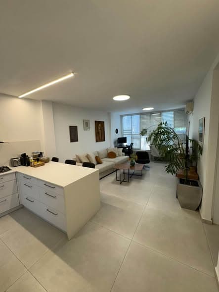 1 room sublet in Lev HaIr - Photo 1