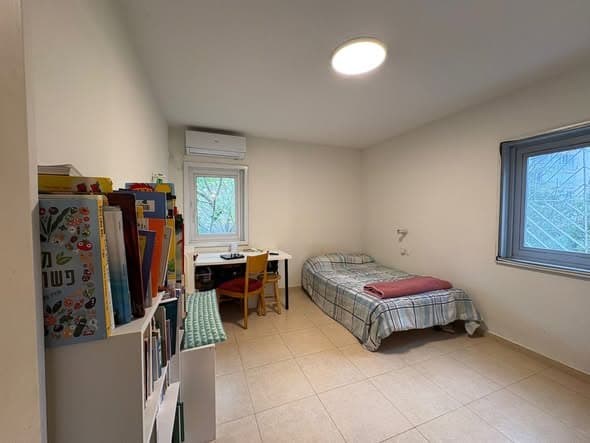 3 room sublet in Old North