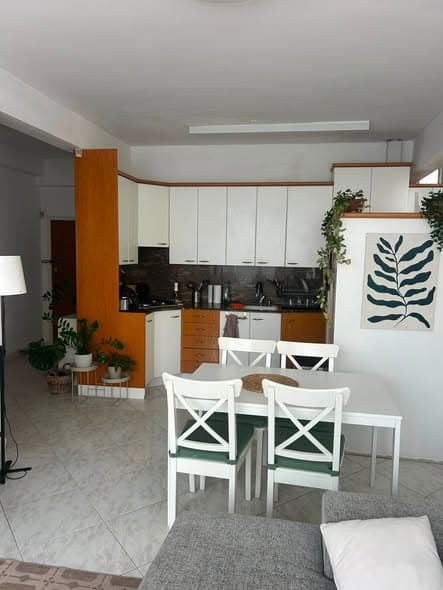 2 room sublet in Kerem HaTeimanim