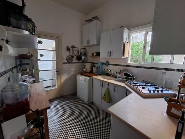  sublet in Old North - Photo 3