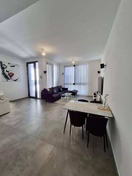 3 room sublet in Florentin - Photo 2