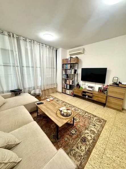 2 room sublet in Lev HaIr - Photo 1