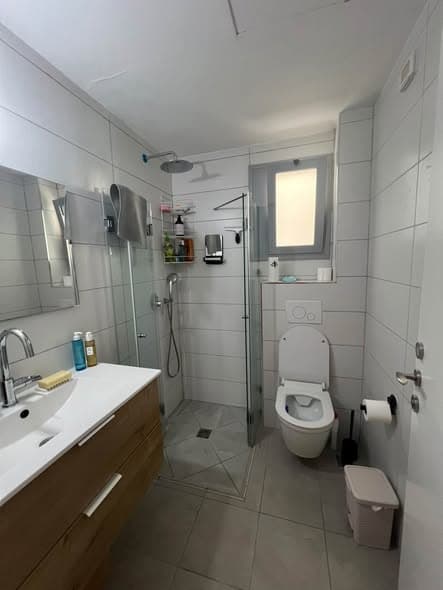3 room sublet in Florentin
